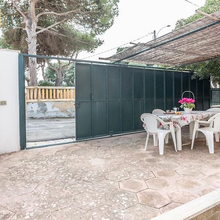 Villetta Bianca Sulla Spiaggia - Apulia Home Gallipoli Zewnętrze zdjęcie