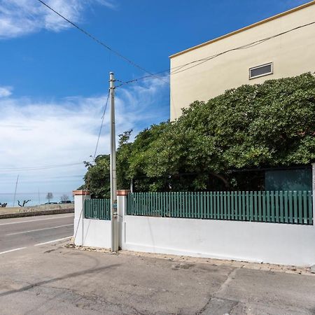 Villetta Bianca Sulla Spiaggia - Apulia Home Gallipoli Zewnętrze zdjęcie