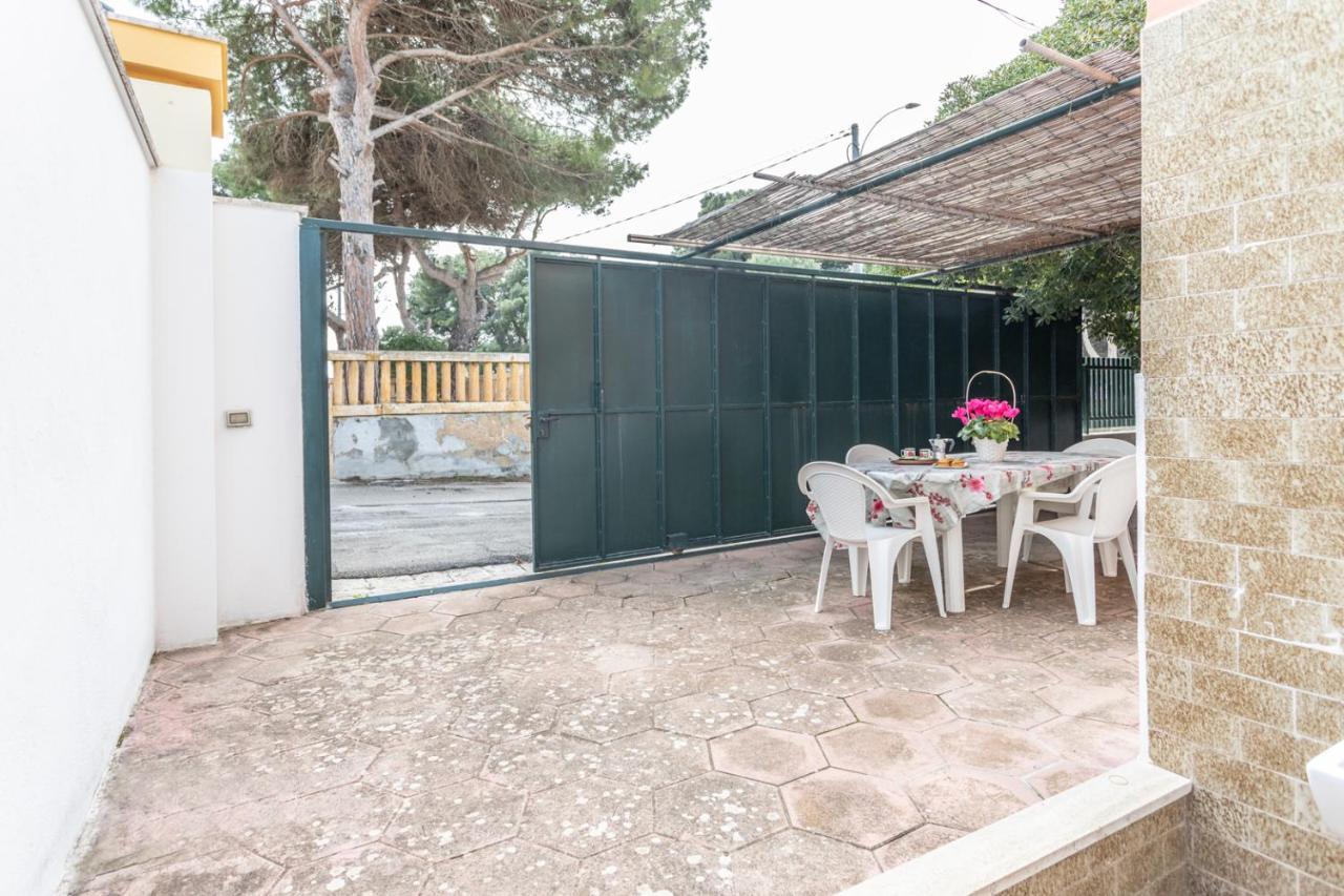 Villetta Bianca Sulla Spiaggia - Apulia Home Gallipoli Zewnętrze zdjęcie
