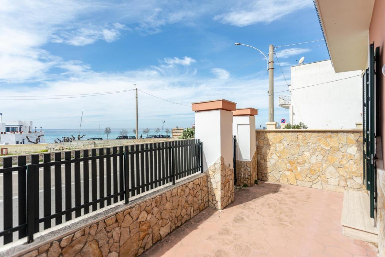 Villetta Bianca Sulla Spiaggia - Apulia Home Gallipoli Zewnętrze zdjęcie