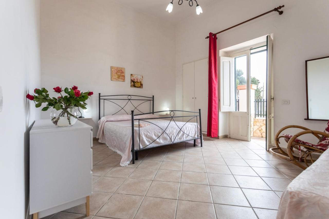 Villetta Bianca Sulla Spiaggia - Apulia Home Gallipoli Zewnętrze zdjęcie