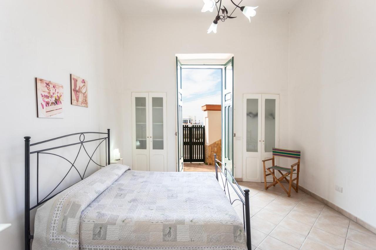 Villetta Bianca Sulla Spiaggia - Apulia Home Gallipoli Zewnętrze zdjęcie