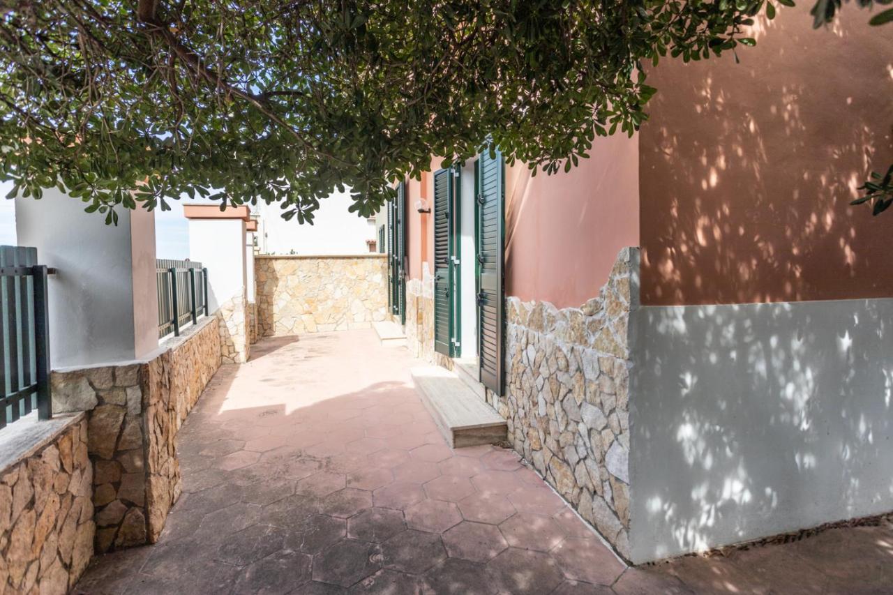 Villetta Bianca Sulla Spiaggia - Apulia Home Gallipoli Zewnętrze zdjęcie